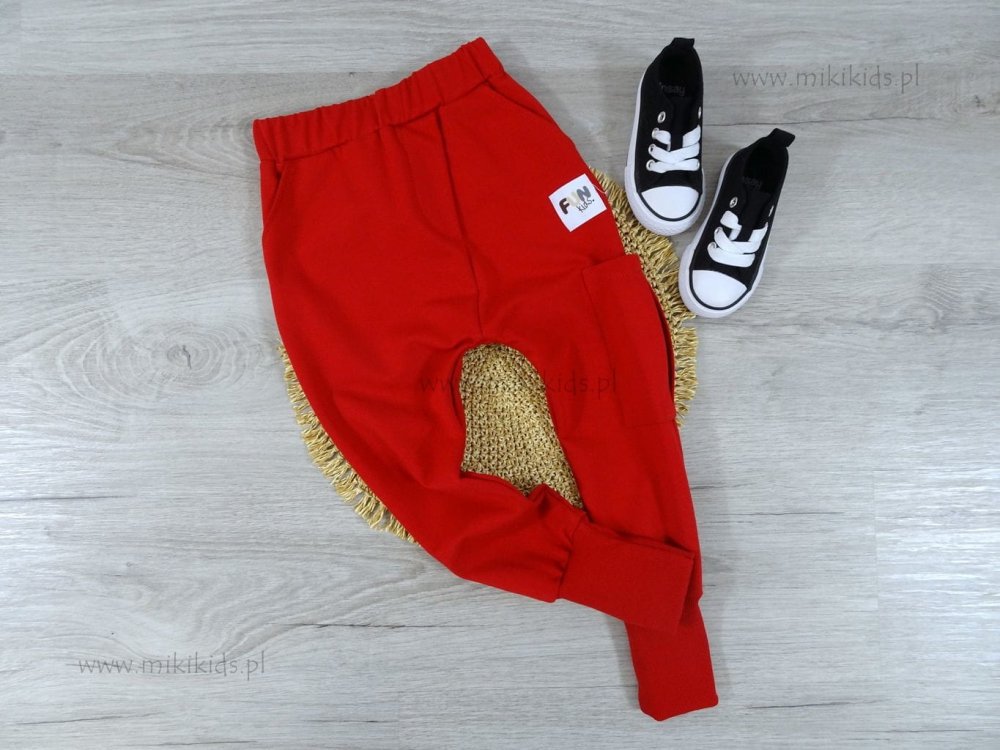 Spodnie slim BOJÓWKI wysoki ściągacz / czerwone FUN KIDS  