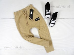 Spodnie dekatyzowane zakładki / light beige DESPACITO