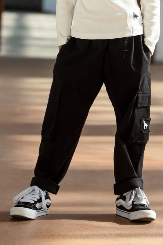 Spodnie bojówki WOLF / czarne MASHMNIE 