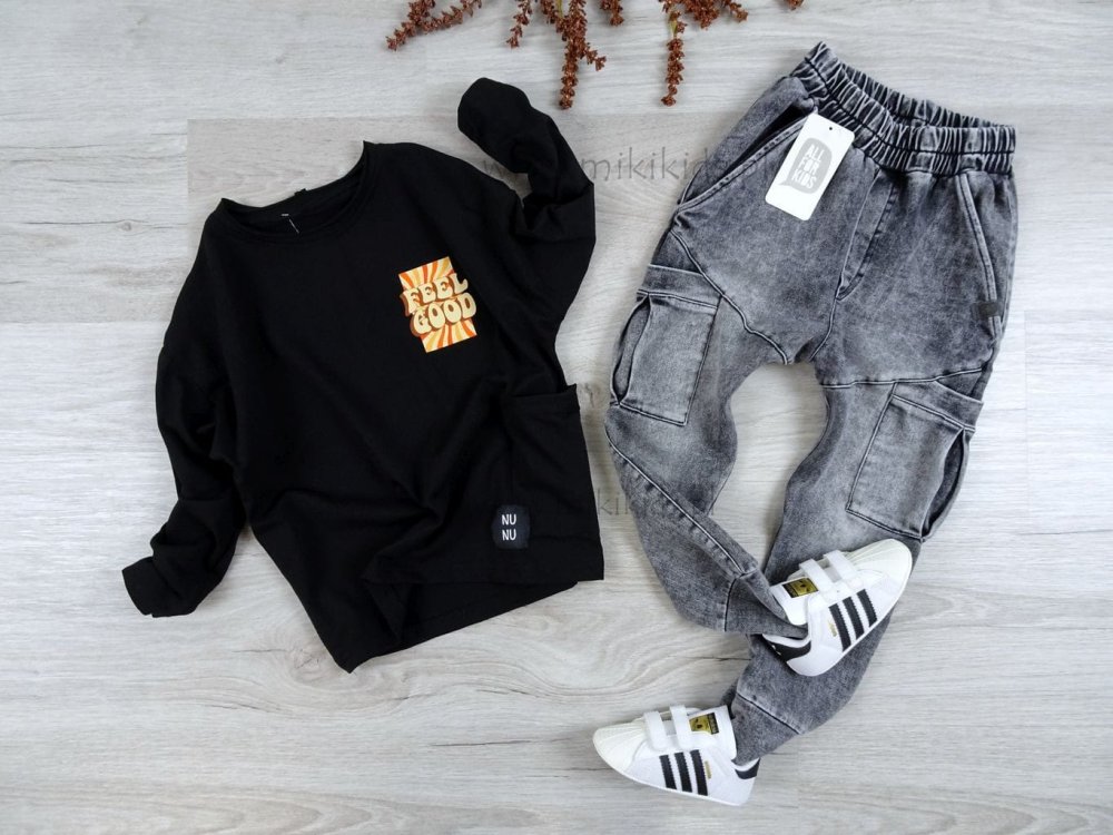 miki kids91120252203abuia22.jpg