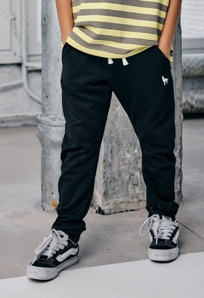 Spodnie dresowe MASHMNIE / czarne 