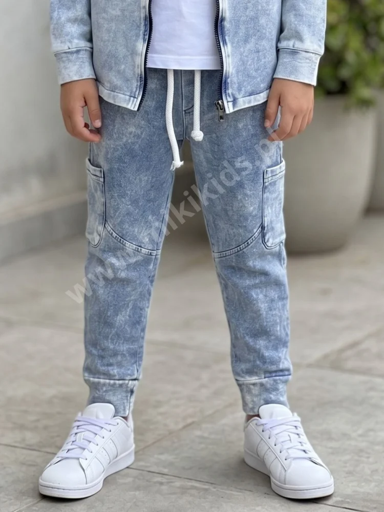 Spodnie dekatyzowane bojówki /  light blue jeans DESPACITO 