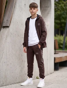 Dres chłopięcy AIR CROSS / czekoladowy EXTRARUN