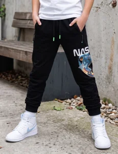 Spodnie dresowe joggery NASA / black F26 
