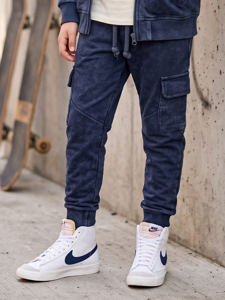 Spodnie dekatyzowane cargo / navy blue DESPACITO 