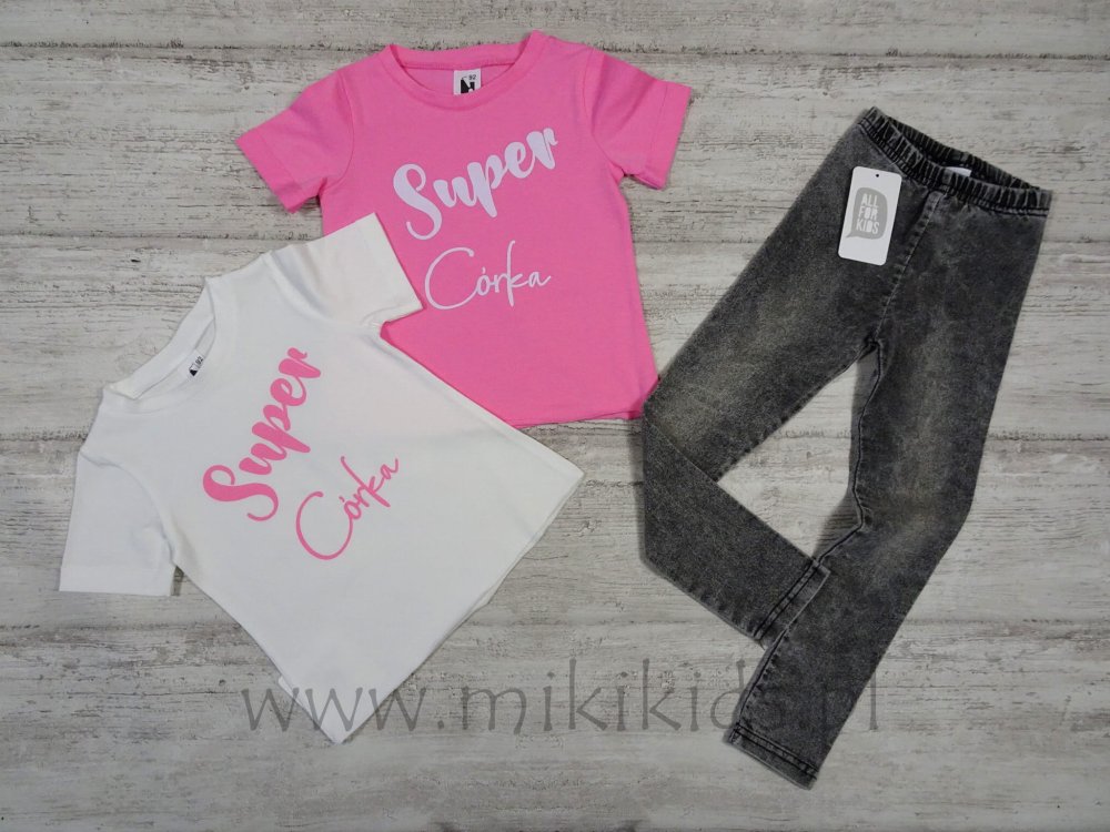 T-shirt SUPER CÓRKA / różowy